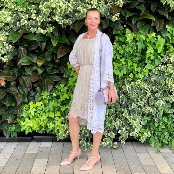 Welcome to my Closet ! - Picture 4 of 9